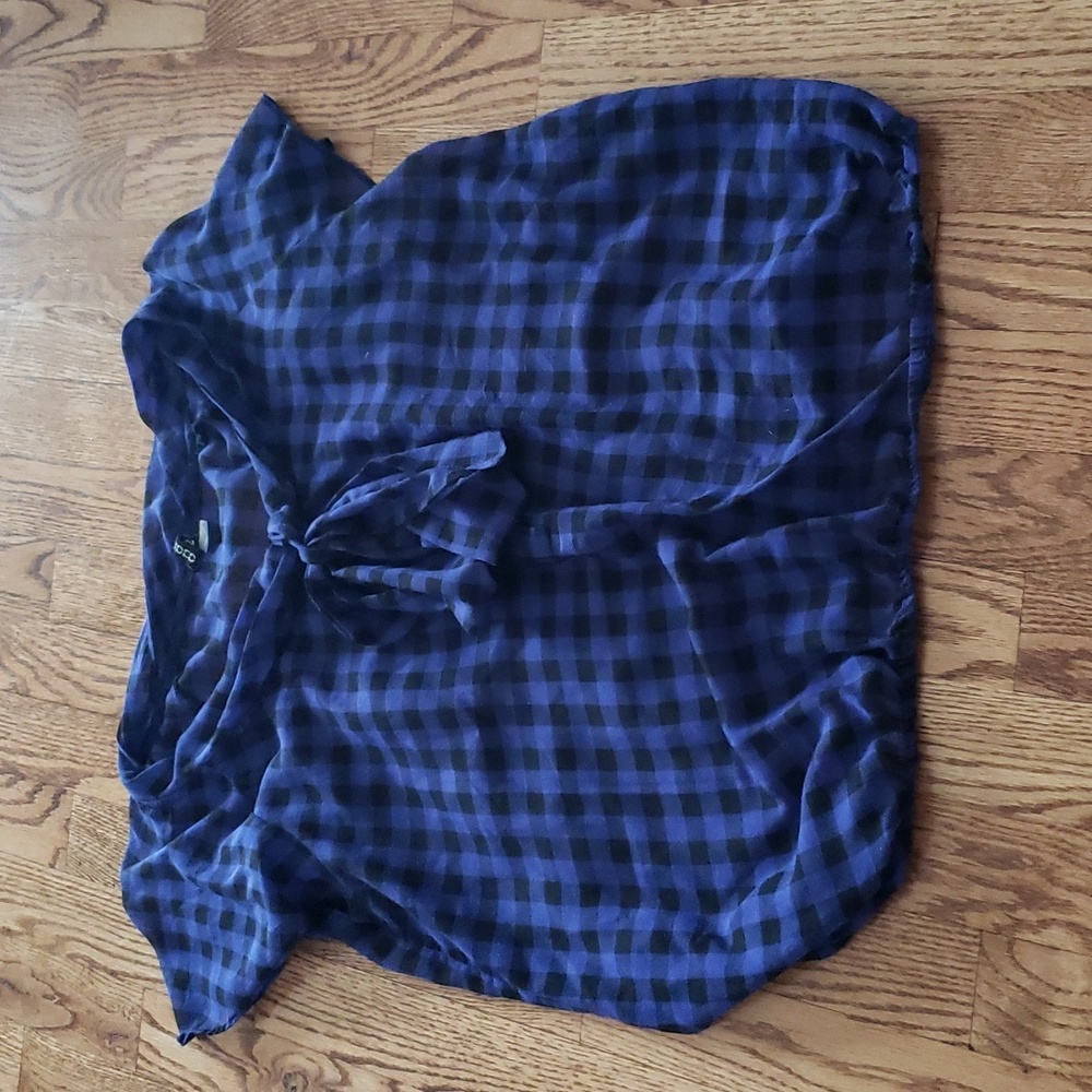 (12) DIVIDED by H&M Checkered Plaid Tie Detail Dorm Ready Slightly Sheer